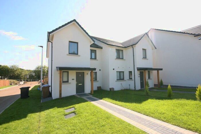 3 Bedroom Semi-Detached House To Rent In St Gellert Gardens, Loanhead, Edinburgh, EH20