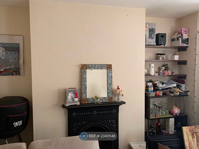 1 Bedroom Flat To Rent In Lime Hill Road, Tunbridge Wells, TN1