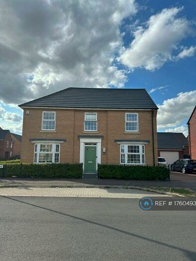 4 Bedroom Detached House To Rent In Port Line Road, Brooklands, Milton Keynes, MK10