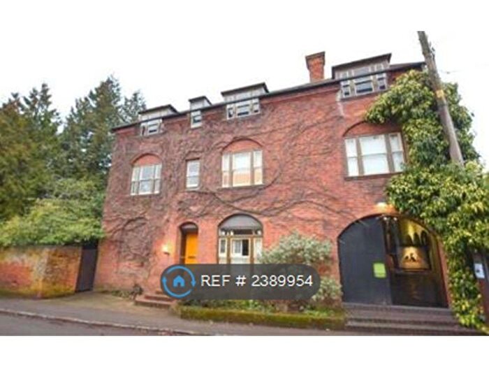 1 Bedroom Flat To Rent In High Street, Haddenham, Aylesbury, HP17