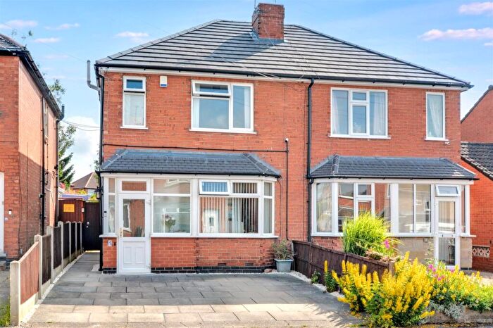 3 Bedroom Semi-Detached House For Sale In Wortley Avenue, Trowell, Nottingham, NG9