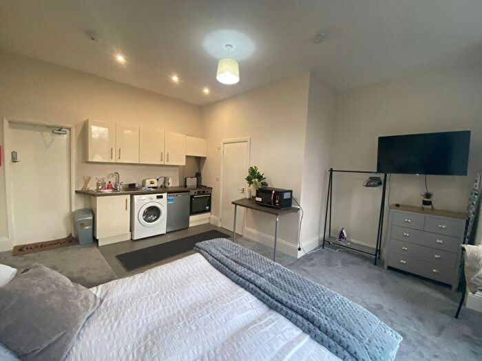 Studio To Rent In Nottingham Road, Mansfield, NG18