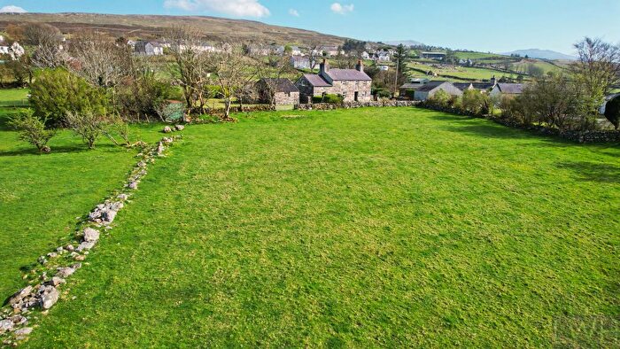 4 Bedroom Detached House For Sale In Cae Sion Mawr, Carmel - . Ac, LL54