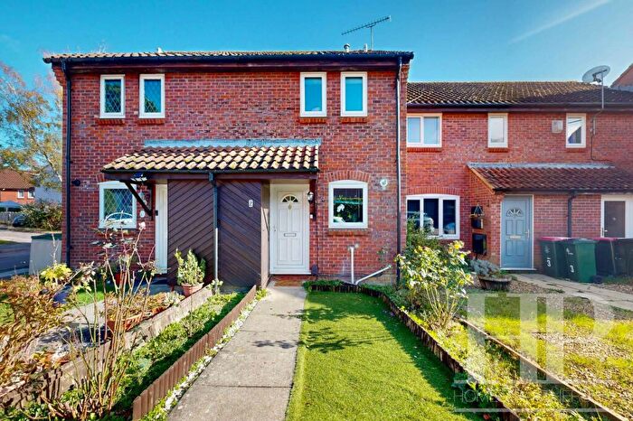 2 Bedroom Terraced House For Sale In Gorse Close, Crawley, RH11