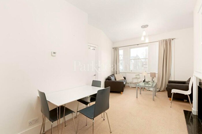1 Bedroom Flat To Rent In Steeles Road, Belsize Park, NW3