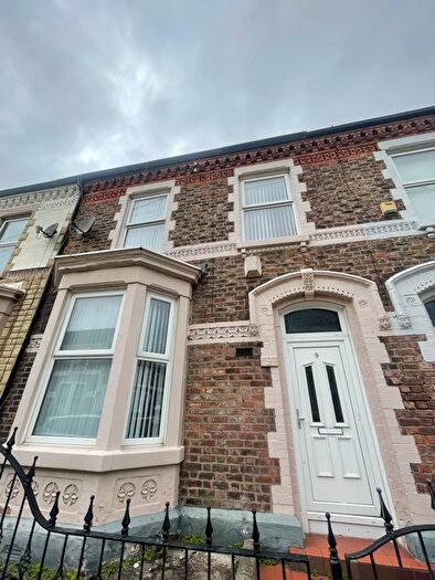 3 Bedroom Barn Conversion To Rent In Edith Road, Liverpool, L4