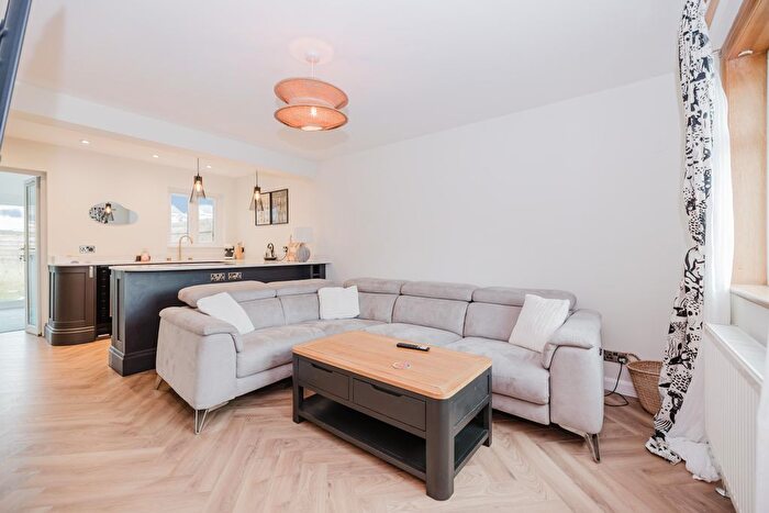 2 Bedroom Terraced House To Rent In Cleekim Drive, Edinburgh, EH15