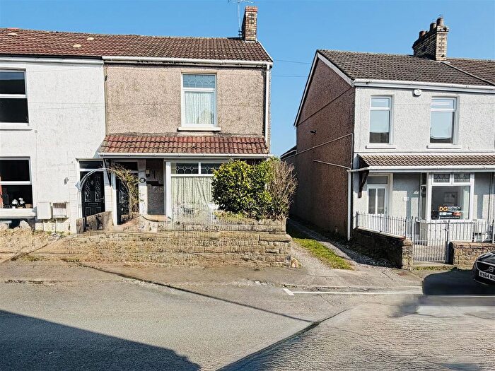2 Bedroom Semi Detached House For Sale In Llewelyn Street, Sketty, Swansea, SA2