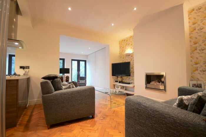 3 Bedroom Semi-Detached House To Rent In Llandennis Avenue, Cyncoed, Cardiff CF23