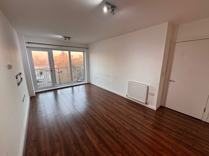 2 Bedroom Flat To Rent In Peebles Court, Whitestone Way, Croydon, Surrey, CR0