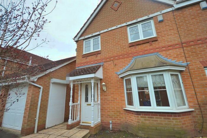 3 Bedroom Semi-Detached House To Rent In Kerscott Road, Manchester, M23