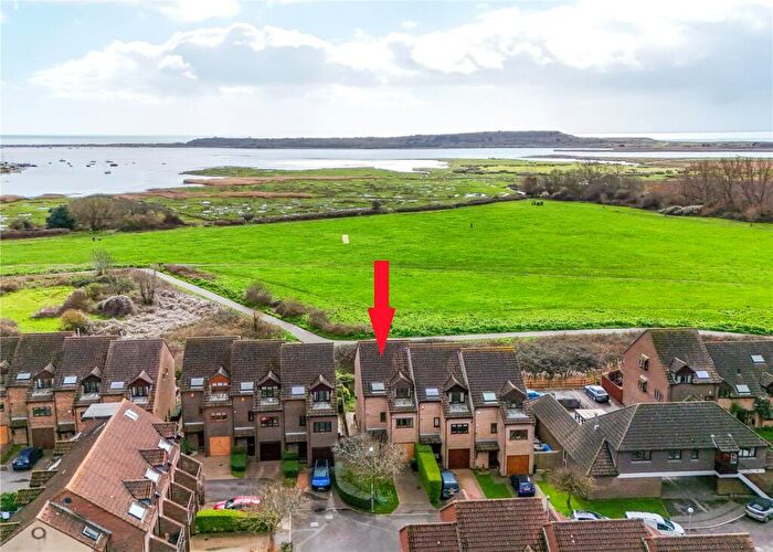 3 Bedroom End Of Terrace House For Sale In Asquith Close, Christchurch, Dorset, BH23