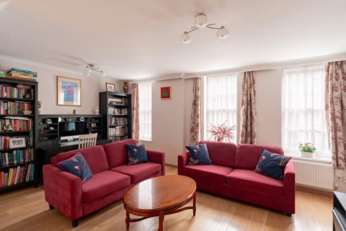 4 Bedroom Flat For Sale In Halton Mansions, Halton Road, London, N1