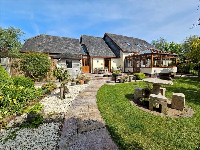 4 Bedroom Bungalow For Sale In Beaford, Winkleigh, EX19