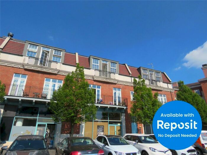 1 Bedroom Apartment To Rent In Park View House, Dickens Heath, Solihull, West Midlands, B90