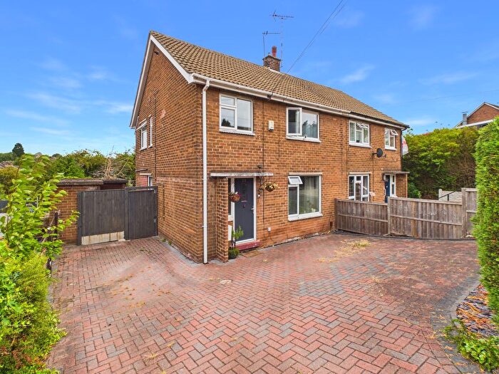 3 Bedroom Semi-Detached House For Sale In Wollaton Avenue, Gedling, Nottingham, NG4