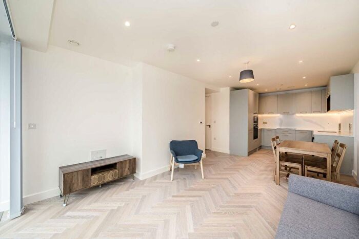 2 Bedroom Flat To Rent In Brigadier Walk, Wolwich Arsenal, SE18