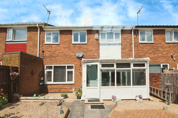 3 Bedroom Terraced House To Rent In Lowbiggin, Newcastle Upon Tyne, Tyne And Wear, NE5