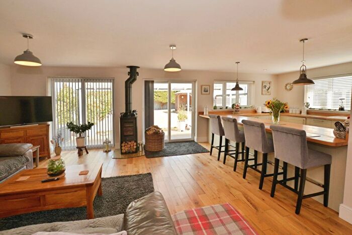 3 Bedroom Bungalow For Sale In Pleasance Road Central, Lydd On Sea, Romney Marsh, Kent, TN29
