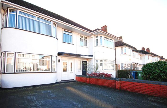 3 Bedroom Terraced House To Rent In Lucas Avenue, Harrow, HA2