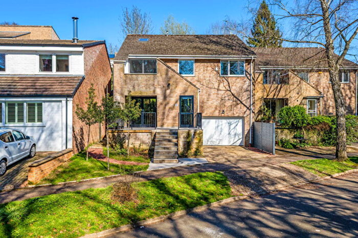 4 Bedroom Detached House For Sale In Hartlebury Way, Charlton Kings, GL52