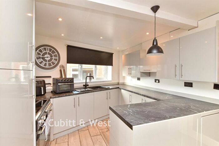 3 Bedroom Semi Detached House For Sale In Mackie Avenue, Patcham, Brighton, East Sussex, BN1