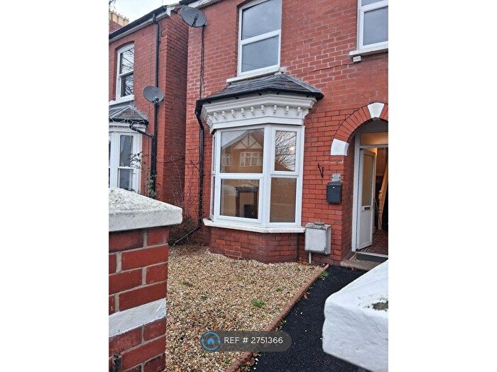 2 Bedroom Semi Detached House To Rent In Ferrers Road, Oswestry, SY11