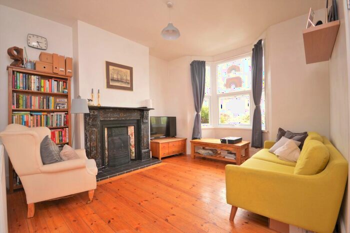 1 Bedroom Flat To Rent In Pascoe Road London, SE13