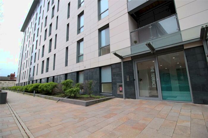 2 Bedroom Apartment To Rent In Plaza Boulevard, Liverpool, Merseyside, L8