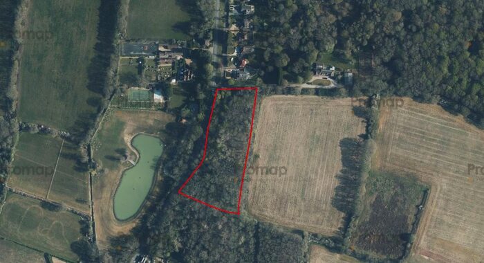 Land For Sale In Hangerwood, Horsham, RH13