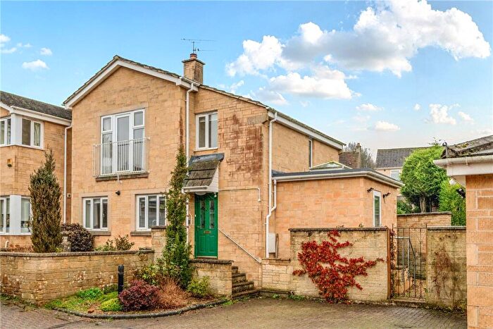 3 Bedroom Semi Detached House For Sale In Hansford Mews, Entry Hill, Bath, Somerset, BA2