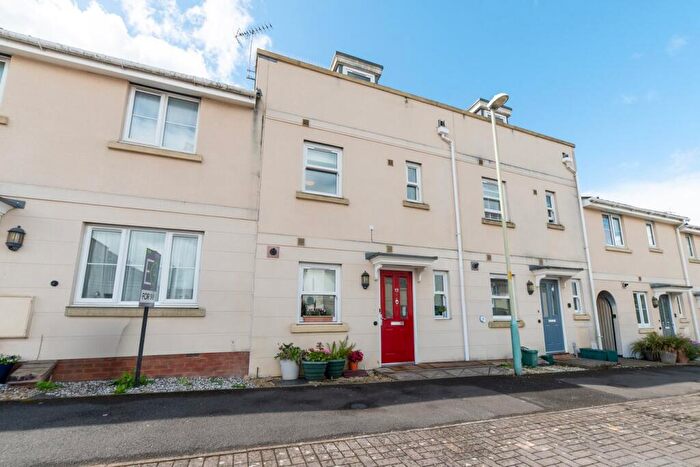 4 Bedroom Town House For Sale In Clearwell Gardens, Cheltenham, GL52