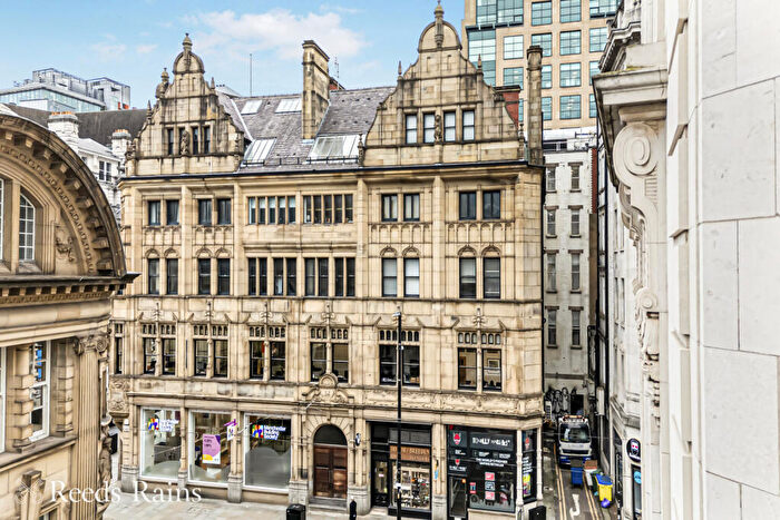 1 Bedroom Apartment For Sale In Cross Street, Manchester, M2