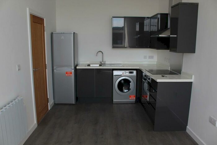 1 Bedroom Flat To Rent In Colwell Road, PO6