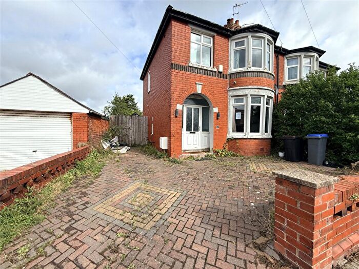 3 Bedroom Semi Detached House For Sale In Broderick Avenue, Blackpool, Lancashire, FY2