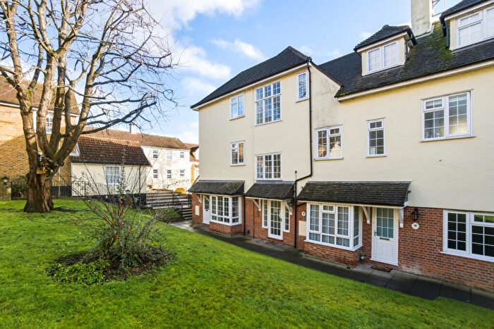 1 Bedroom Apartment For Sale In Rye Street, Bishop's Stortford, Hertfordshire, CM23