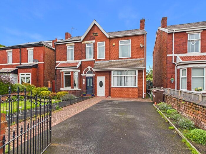 4 Bedroom Semi-Detached House For Sale In Hart Street, Southport, Merseyside, PR8