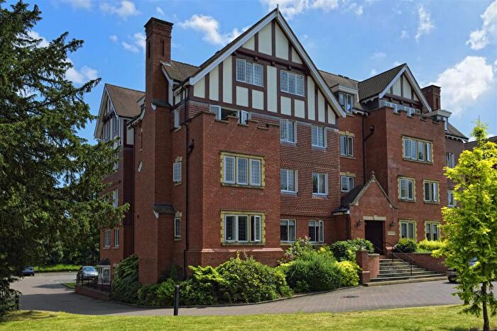 1 Bedroom Apartment To Rent In Seymour House, Tudor Court, Warwick Road, Coventry, CV3