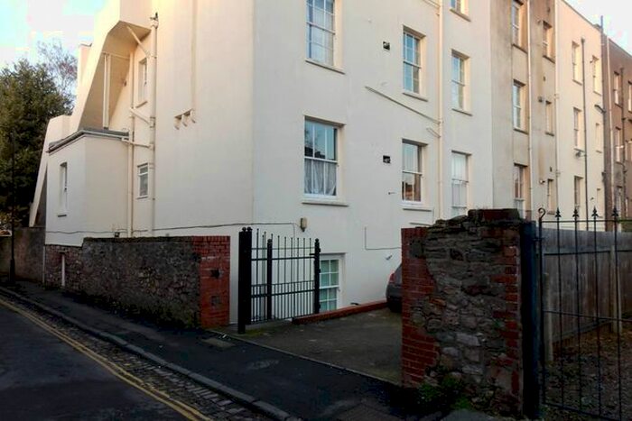 4 Bedroom Flat To Rent In Melrose Place, Clifton, Bristol BS8
