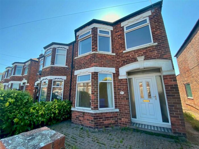 3 Bedroom Semi-Detached House To Rent In Oaklands Drive, Hessle, East Yorkshire, HU13