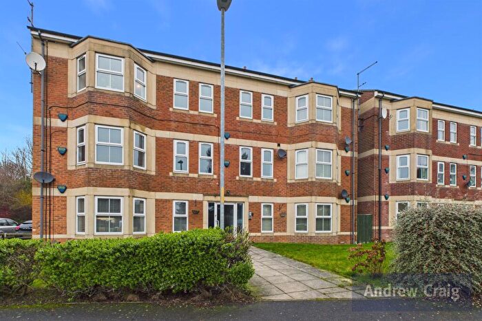1 Bedroom Apartment For Sale In Moss Side, Wrekenton, NE9