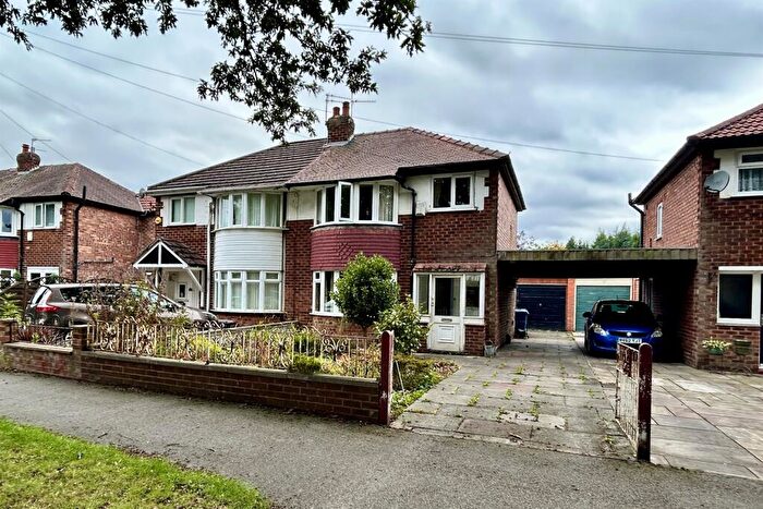 3 Bedroom Semi-Detached House For Sale In Parkway, Cheadle Heath, Stockport, SK3