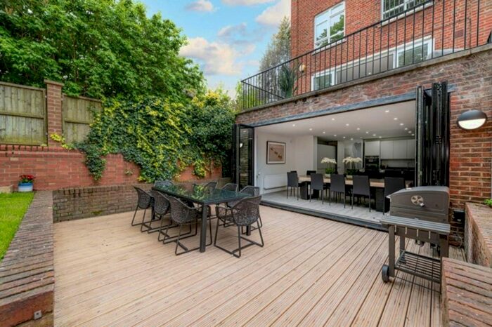 4 Bedroom Semi-Detached House To Rent In Harley Road, Primrose Hill, London, NW3