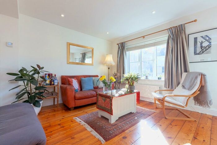 1 Bedroom Apartment To Rent In Catherine Street, Oxford, OX4