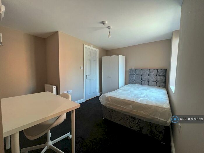 Studio To Rent In Alfreton Road, Nottingham, NG7