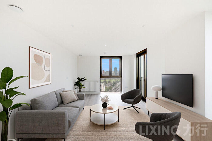 2 Bedroom Apartment To Rent In Menara Point, Twlevetrees Park, E16