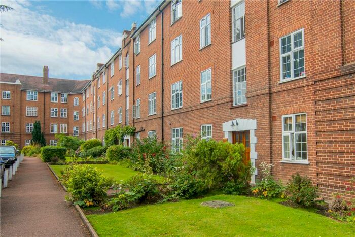 1 Bedroom Apartment To Rent In Norbiton Hall, Birkenhead Avenue, Kingston Upon Thames, KT2