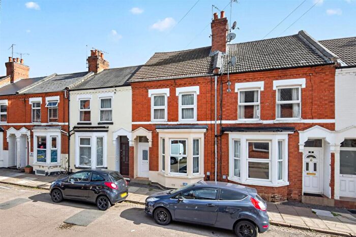 4 Bedroom Terraced House For Sale In , Clarke Road, Abington, NN1