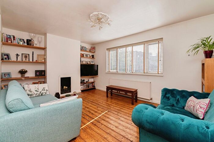 3 Bedroom Flat For Sale In Little Gearies, Cranbrook Road, Ilford, IG6