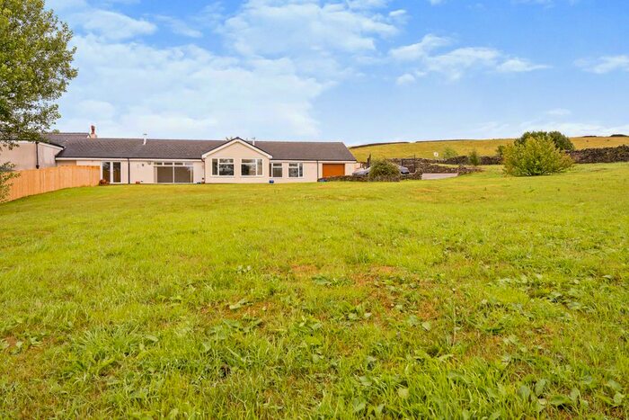 3 Bedroom Bungalow For Sale In Long Causeway, Cliviger, Burnley, BB10